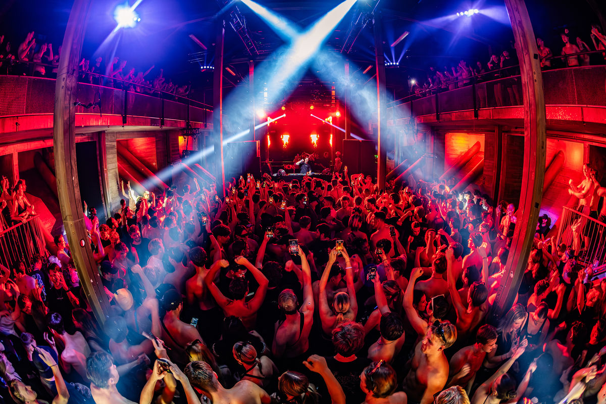 Loading... just a sec